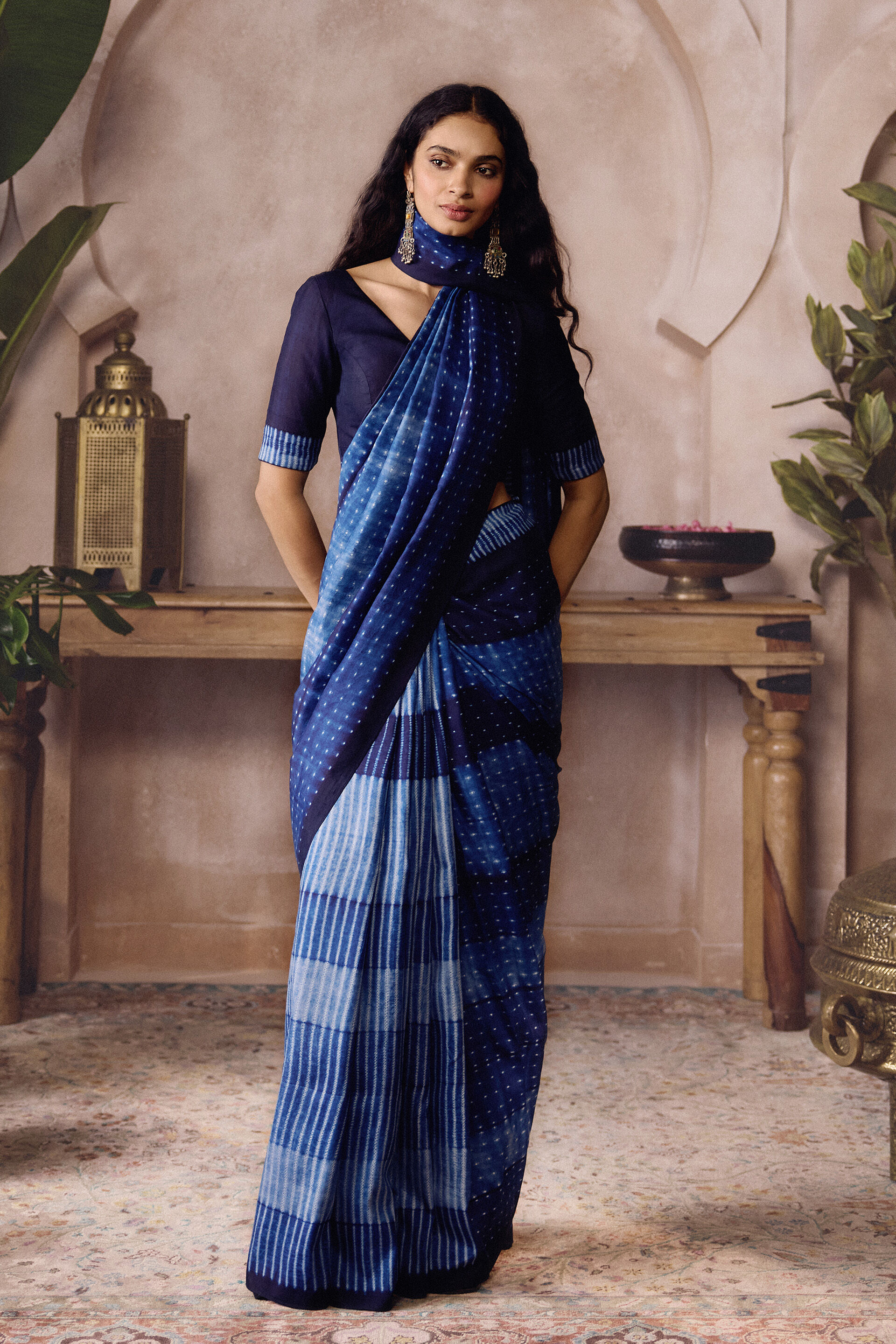 Tohora Handcrafted Shibori Silk Saree - Indigo