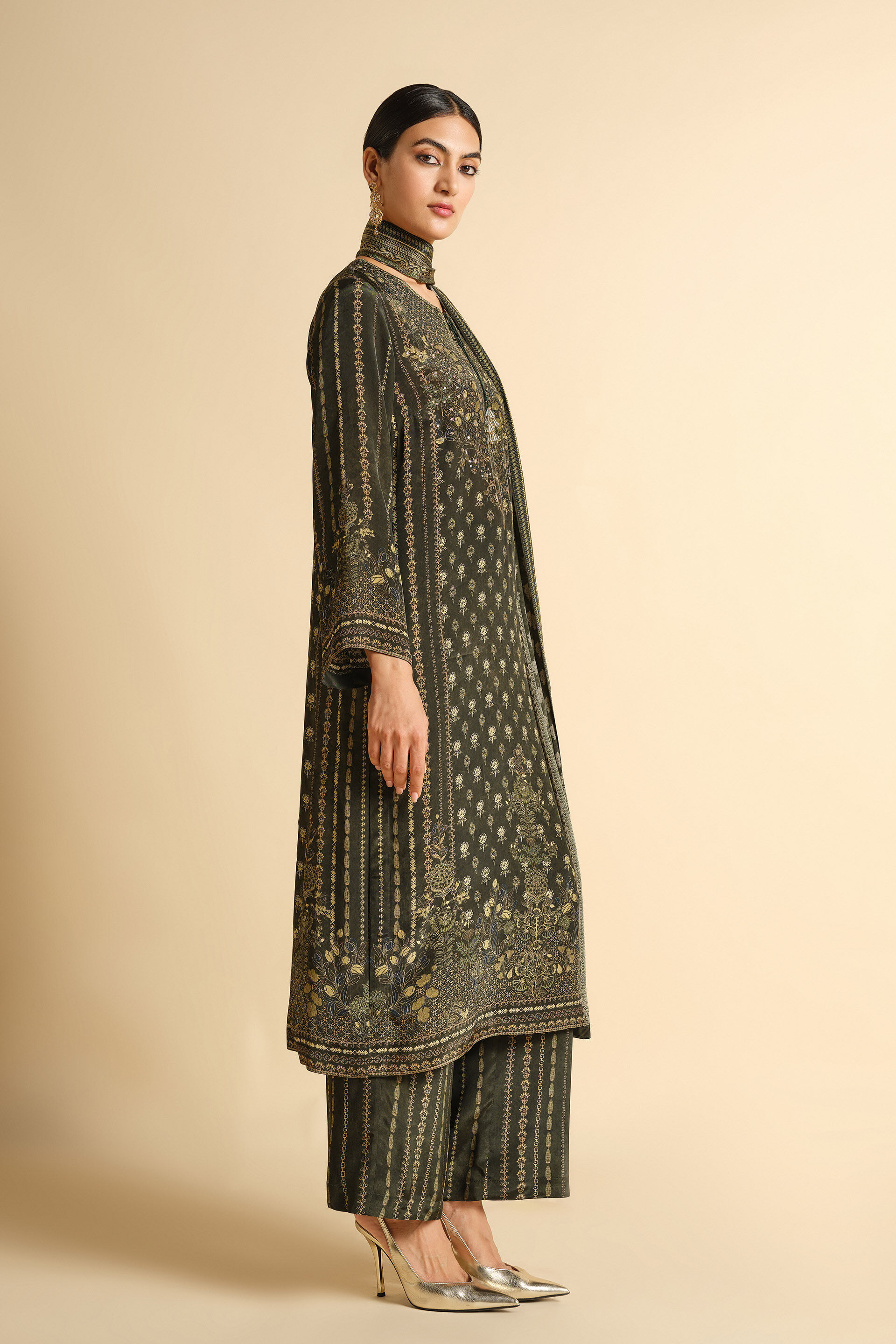 Araza Suit Set - Green