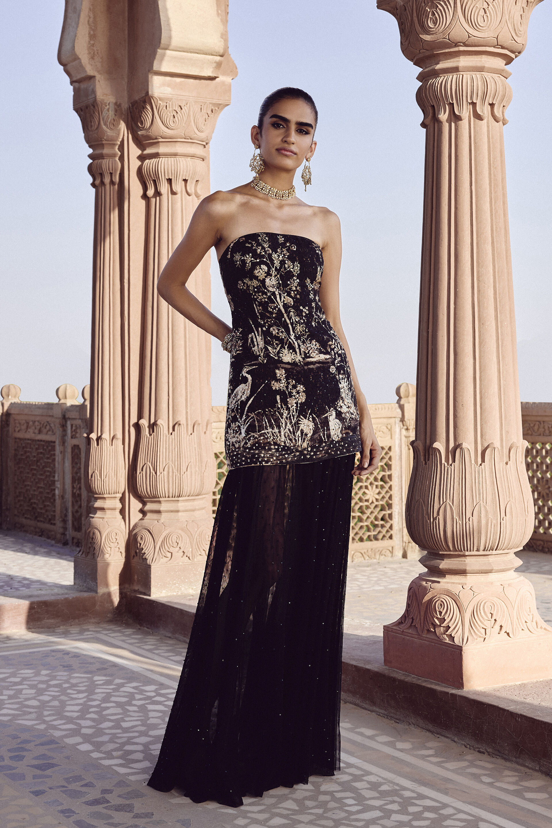 Alayla Embroidered Bandeau Skirt Set - Black