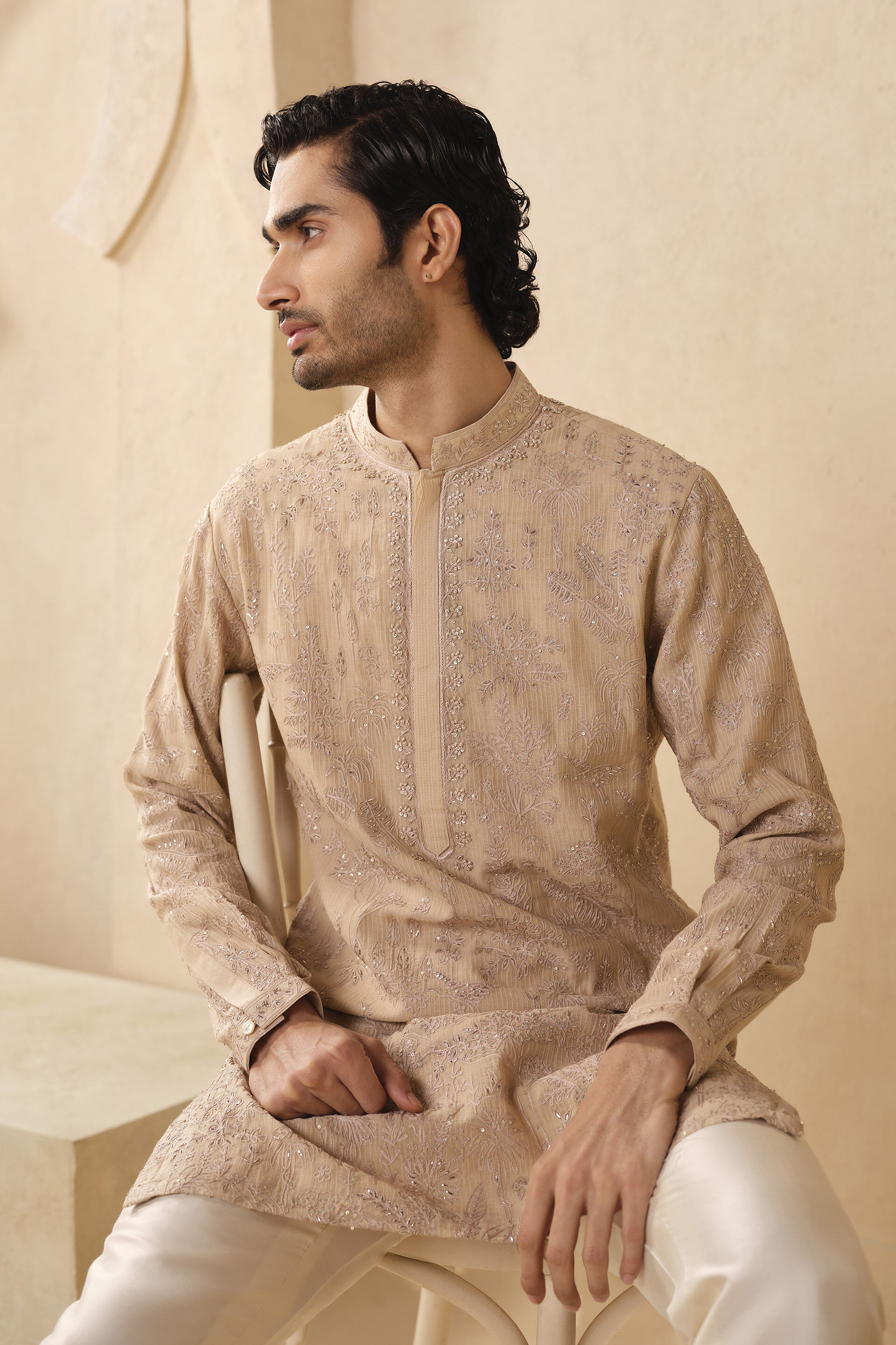 Adyant Embroidered Kurta - Salmon, Salmon, image 5