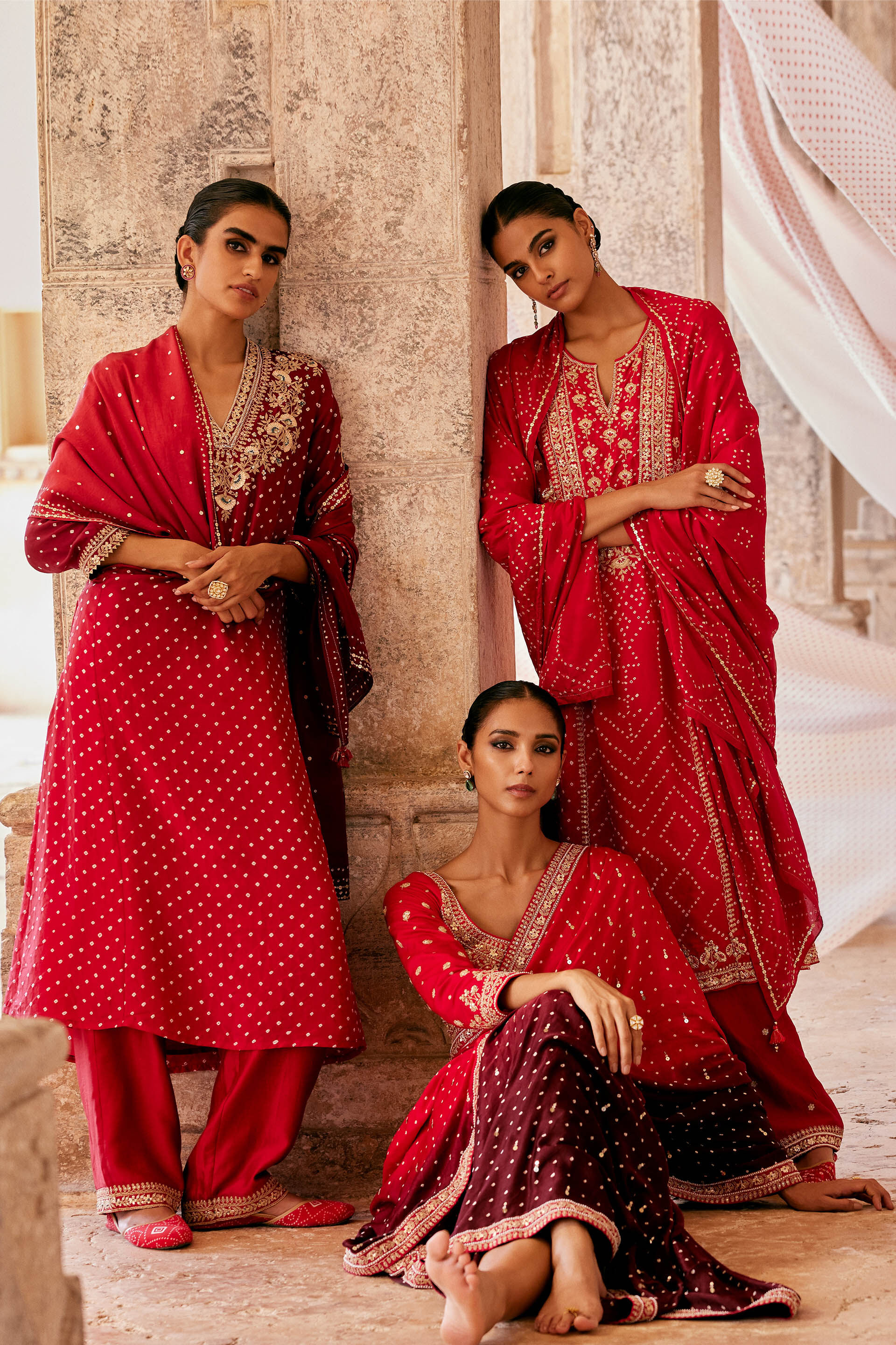 Gulsahro Handcrafted Bandhani Silk Kurta Set - Red, Red, image 7