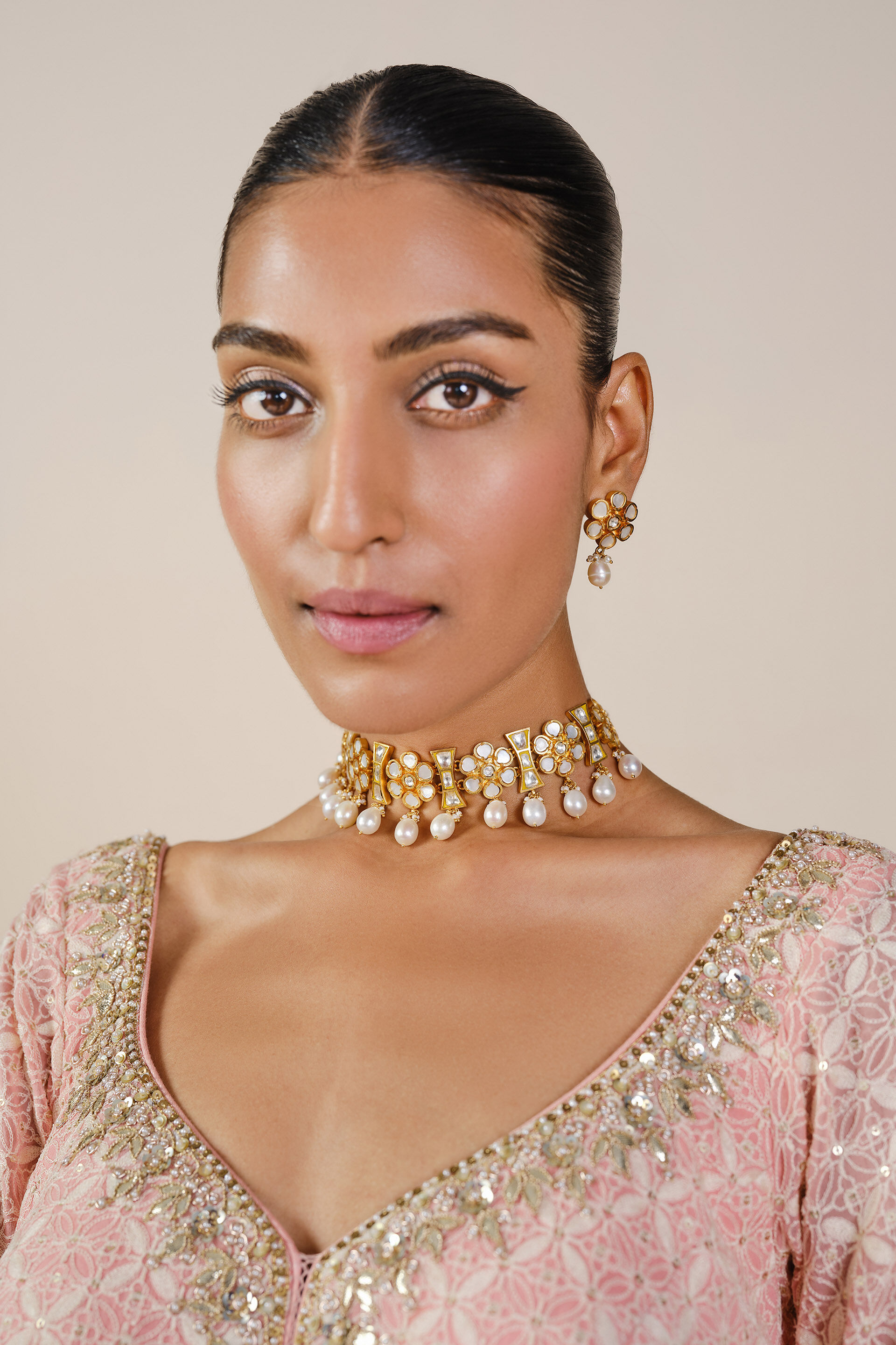 Amaris Choker, , image 2