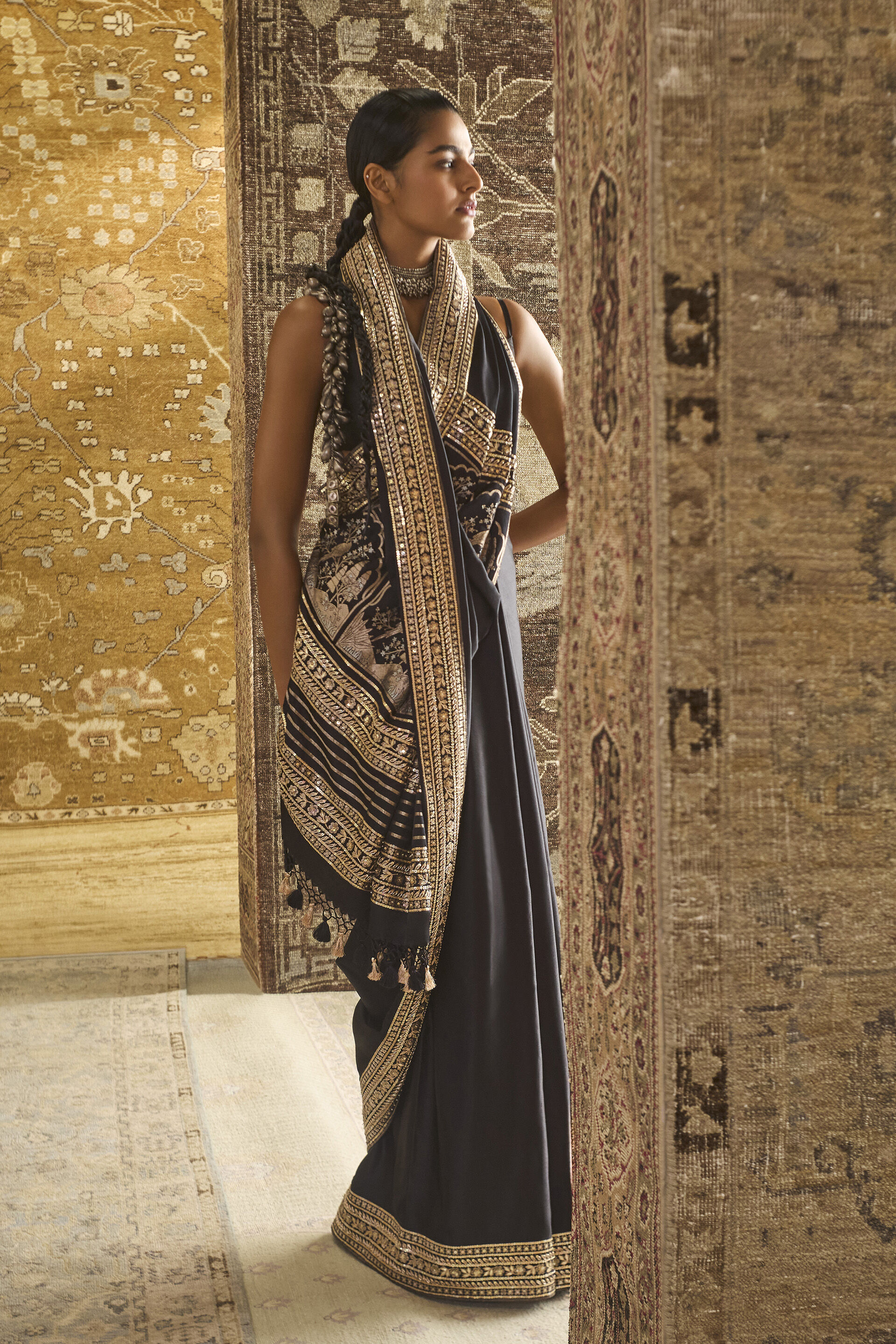 Samihana Handwoven Benarasi Silk Saree - Black