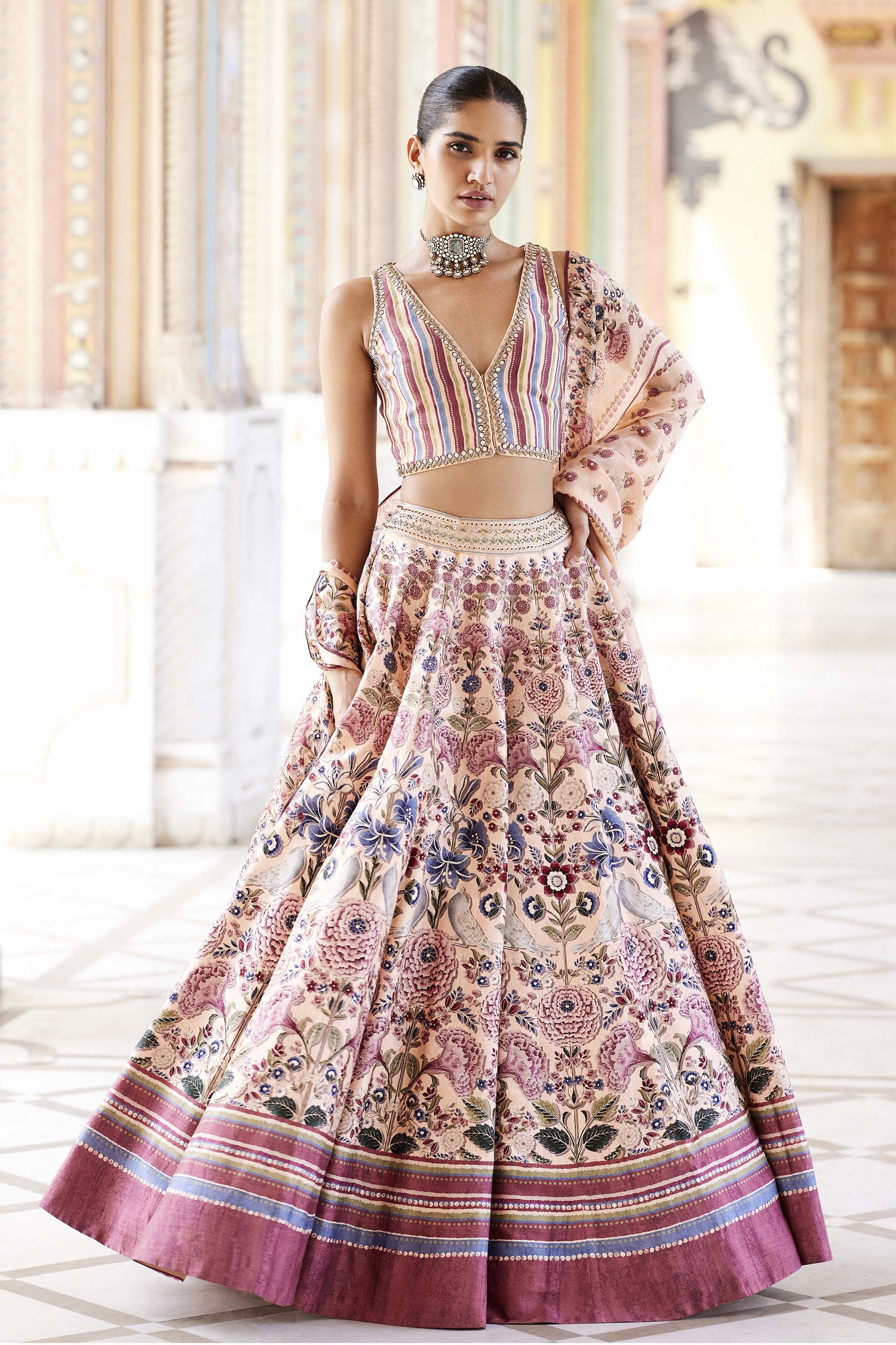 Online lehenga hotsell choli for marriage