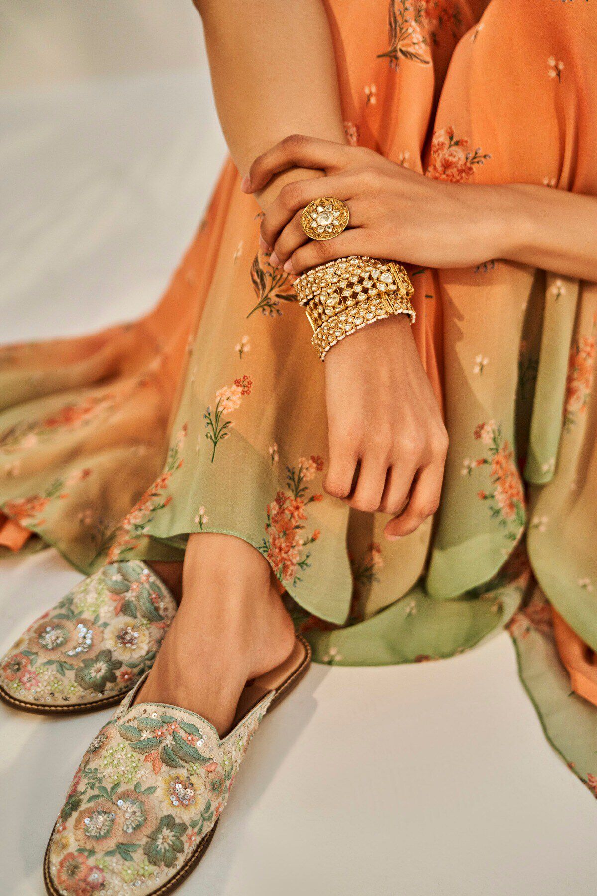 Baharaa Mojris - Ivory