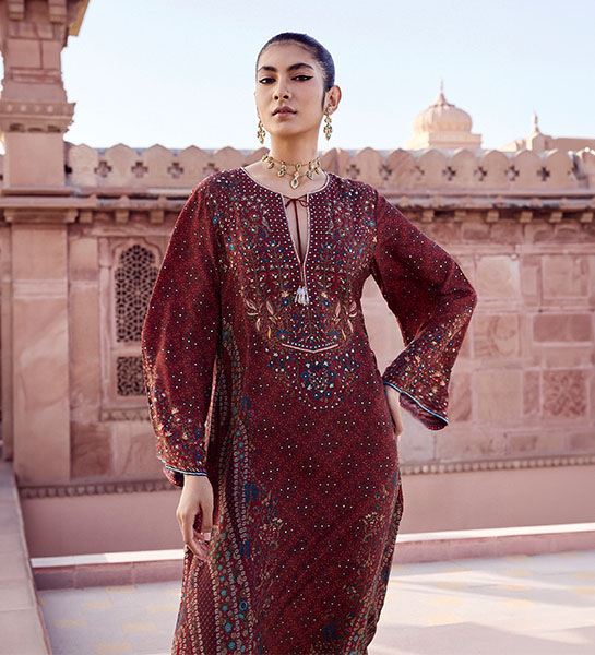 Emirati woman